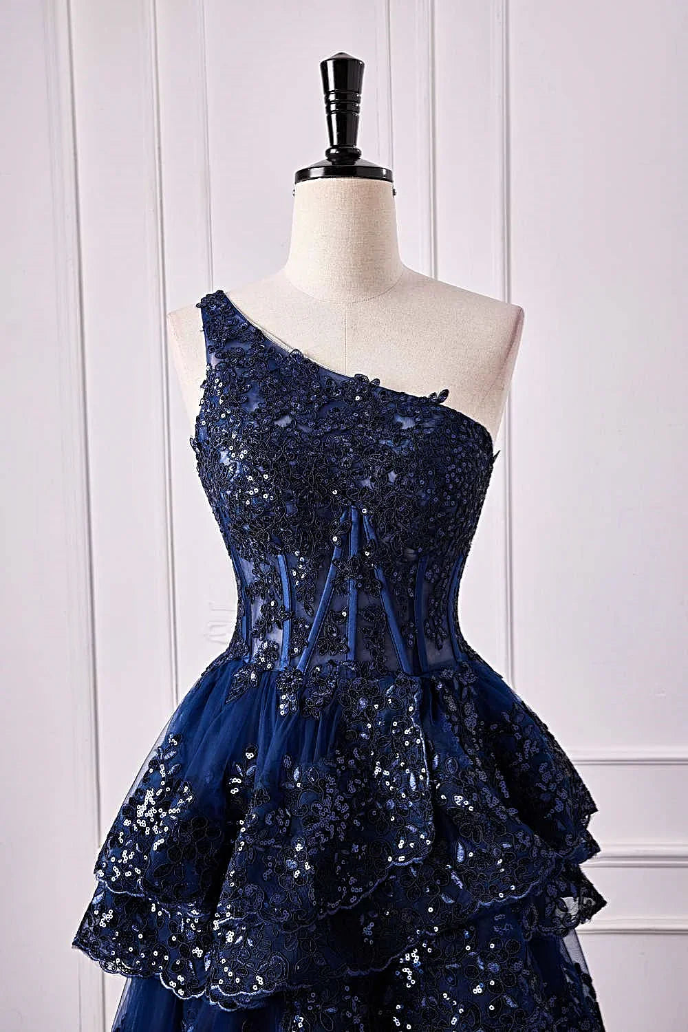 One Shoulder Appliques Ruffle Prom Dress Y6597