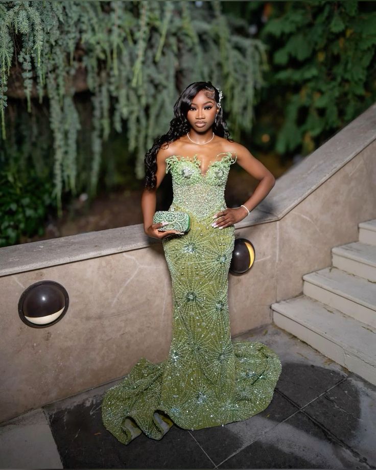 Green Mermaid Long Prom Gowns Shinny Prom Dresses