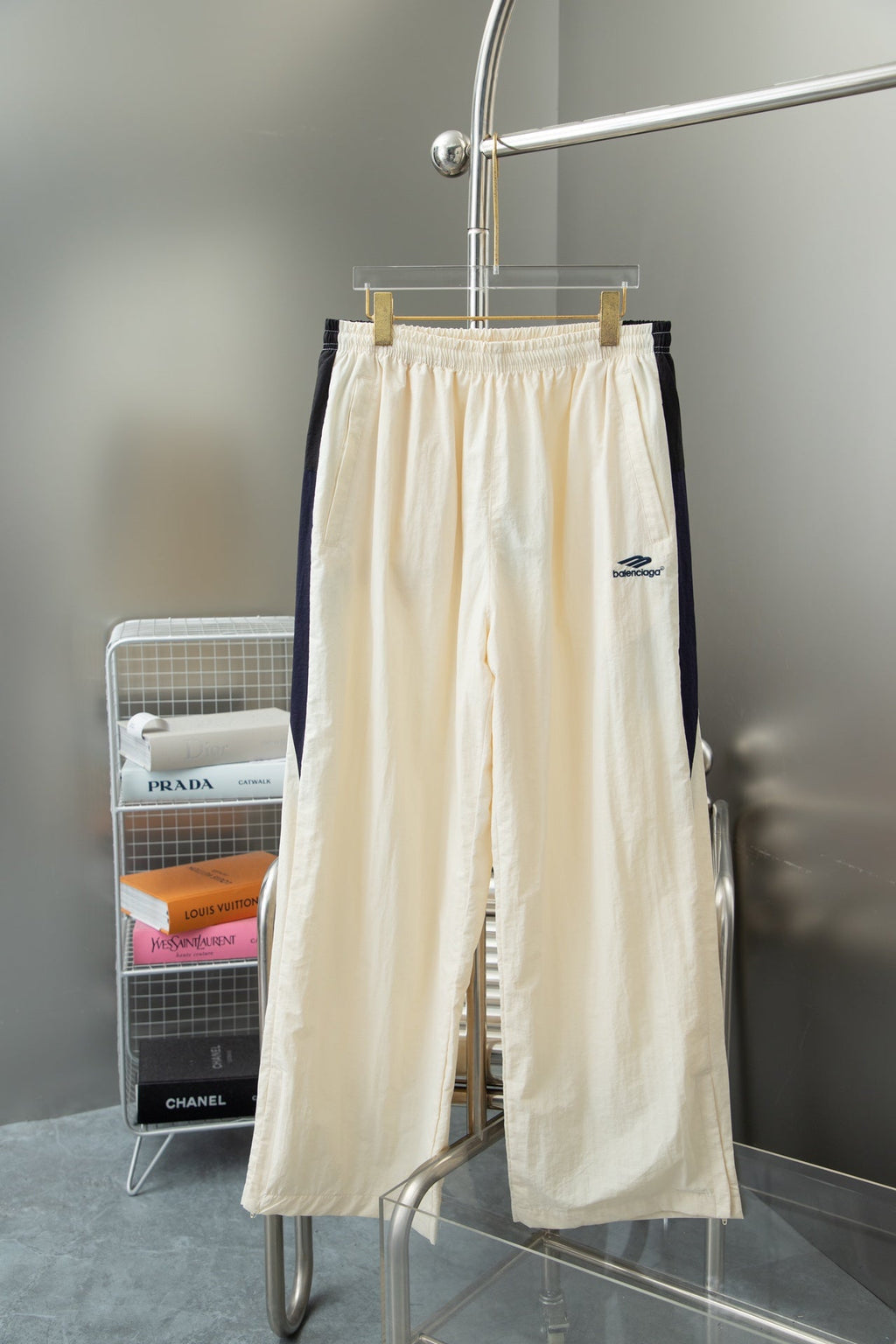 NEW ARRIVAL STREETWEAR - STREETWEAR CLOTHING
