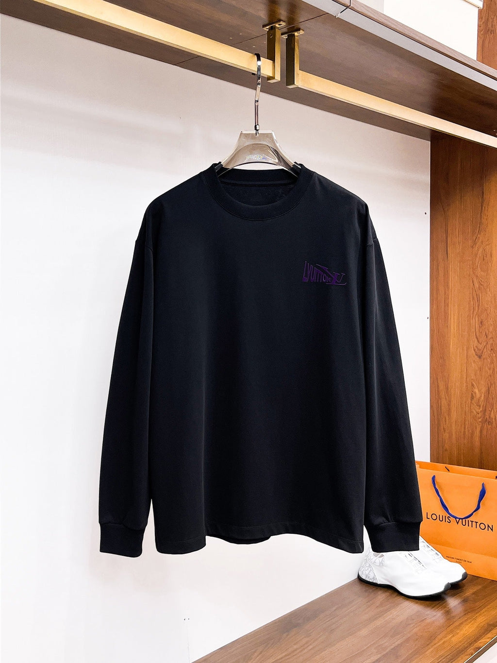 MINIMALIST STREET STYLE