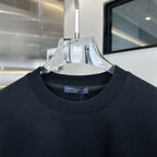 MINIMALIST STREET STYLE