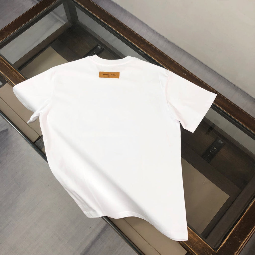 MINIMALIST STREET STYLE