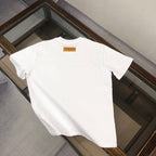 MINIMALIST STREET STYLE
