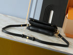 Louis Vuitton M83359 Pochette Coussin