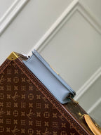 Louis Vuitton M83233 Wallet On Chain Lily