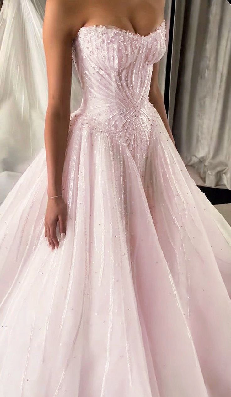 Light Pink Ball Gowns Strapless Beaded Sequin Tulle Prom Dress 18Th Birthday Dresses