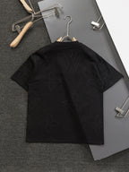 MINIMALIST STREET STYLE
