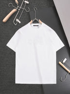 MINIMALIST STREET STYLE