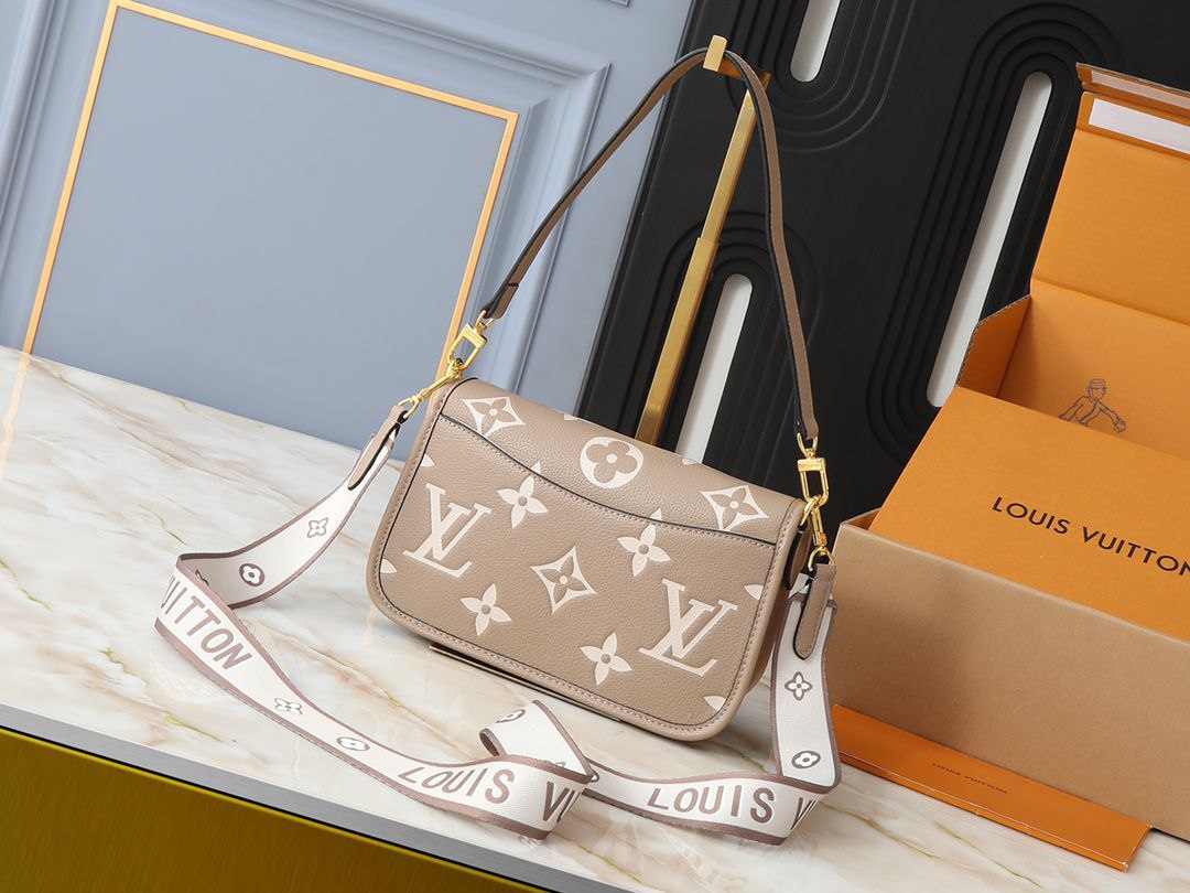 LOUIS VUITTON Diane Monogram Empreinte