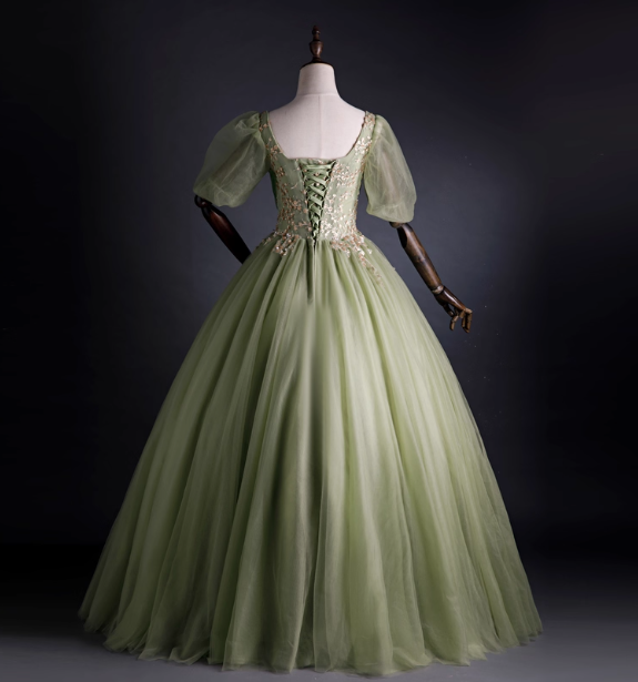 Princess Light Green Square Neck Puff Sleeve Gold Embroidery Tulle Ball Gown Evening Dresses Sweet 16 Dresses