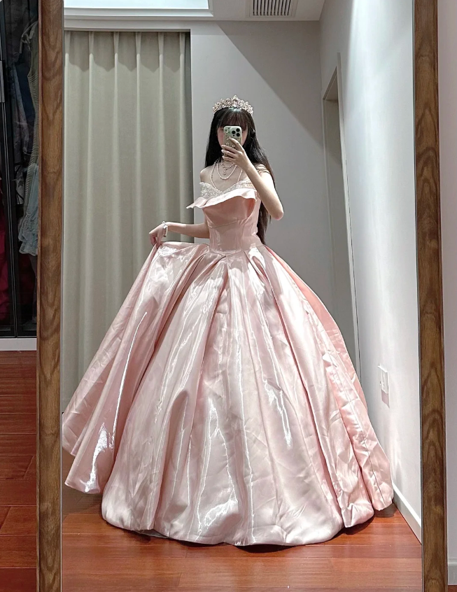 Princess Pink Strapless Ruffled Neck Satin Floor-Length Ball Gown Evening Gown 16Th Birthday Gown