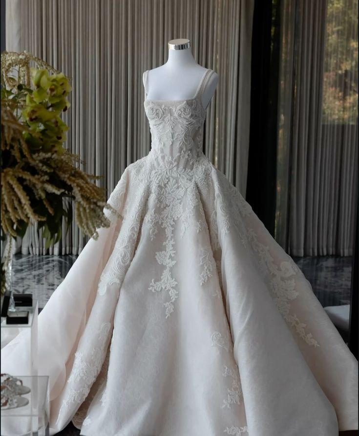Rustic Wedding Dress Ball Gowns Square Neck White Lace Tulle Long Wedding Dress Summer Brides Dresses Bridal Gown