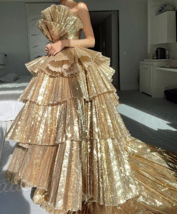 Stylish Golden Tiered Ball Gowns Long Prom Dresses