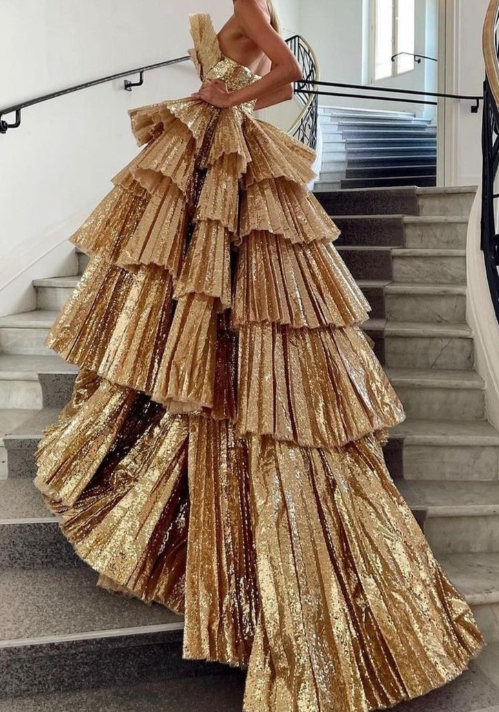 Stylish Golden Tiered Ball Gowns Long Prom Dresses