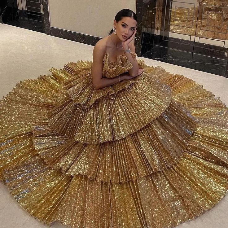 Stylish Golden Tiered Ball Gowns Long Prom Dresses