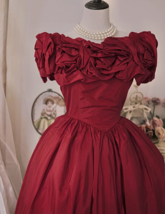Vintage Court Red Bow Off-The-Shoulder Satin Ball Gown Evening Dresses