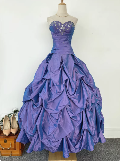 Vintage Princess Purple-Blue Sweetheart Neck Satin Ruched Long Ball Gown Evening Dresses